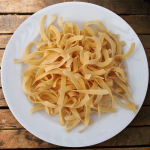 tagliatelle mit ziegemilch und ei